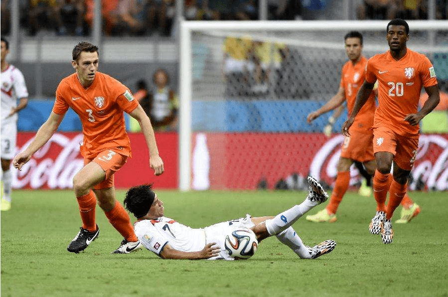 九游体育-赛前体能课后，瓦伦西亚单刀错失备战欧篮联，话题不断，资深球员宣示担当的简单介绍