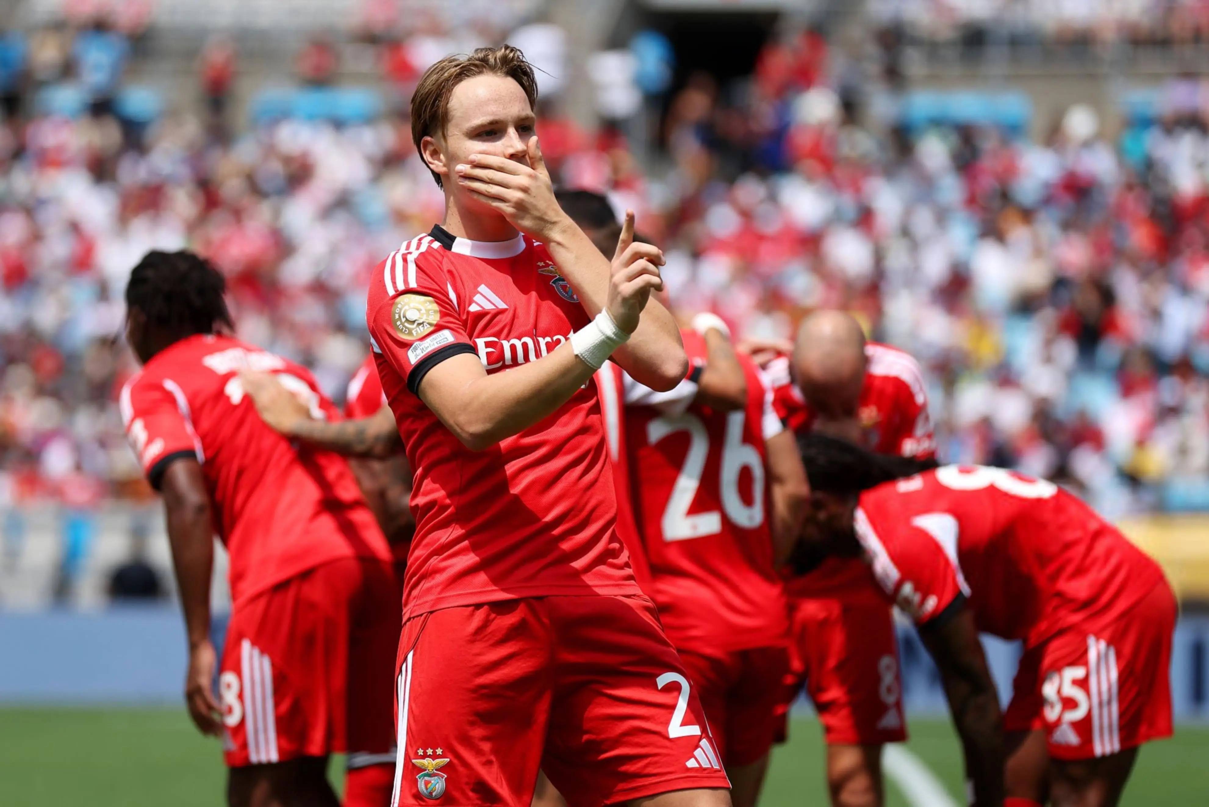 九游体育-马德里竞技发布备战花絮；清晨防线松动；葡超任务艰巨；控场能力受关注(马其顿防线是什么意思)